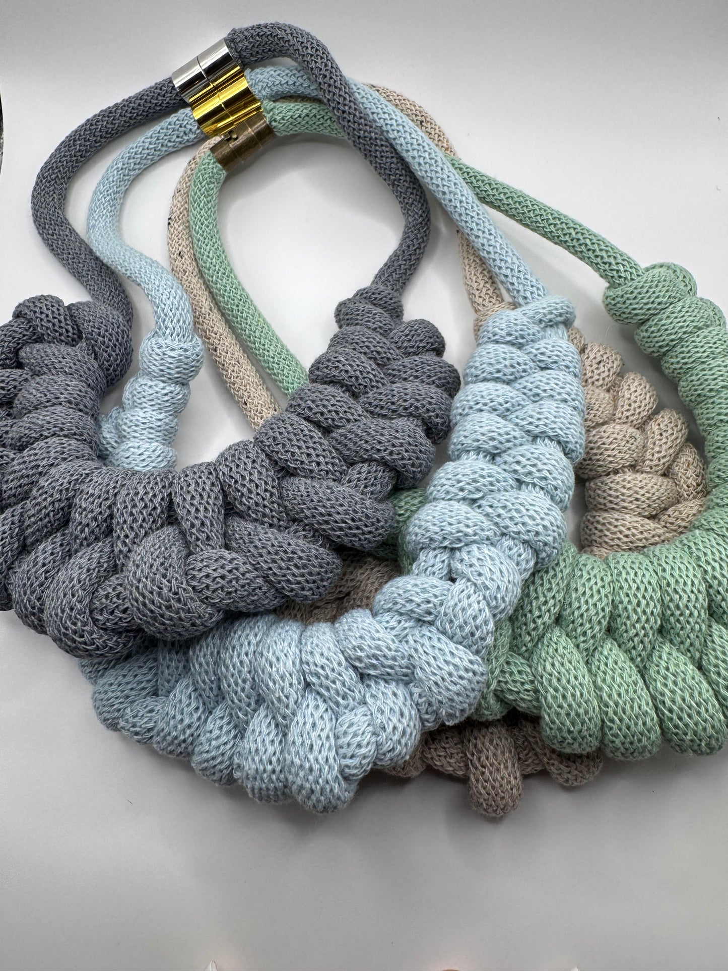Pamuk Necklace